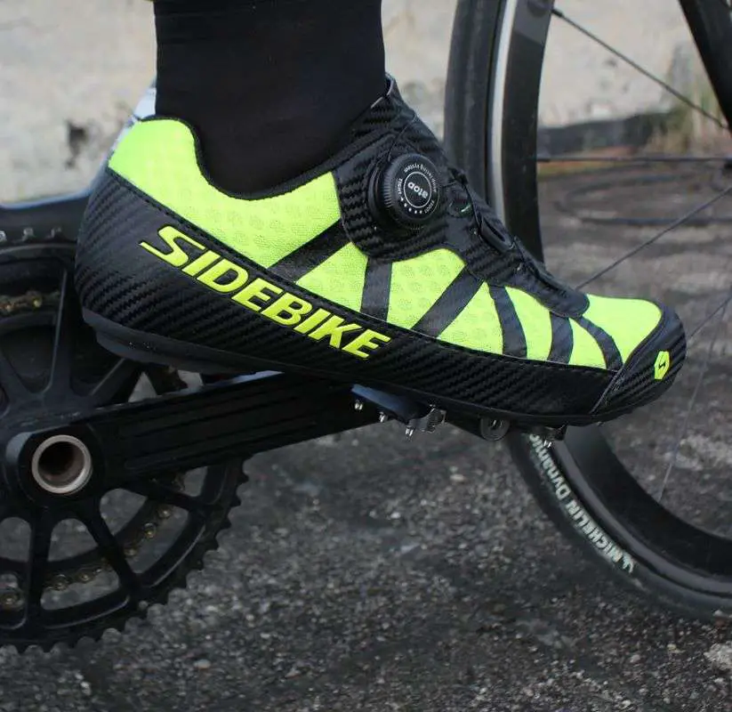 How Should Cycling Shoes Fit